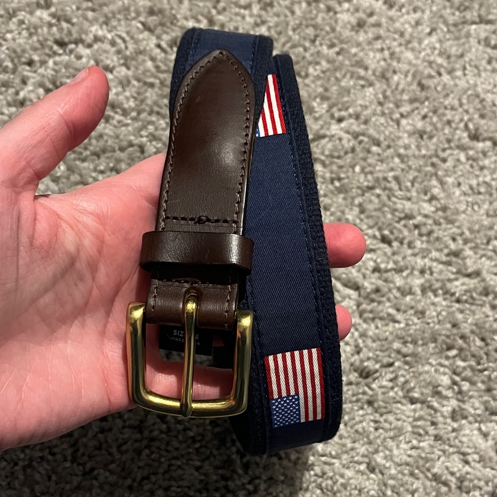 Vineyard Vines USA Flag Belt Size 36